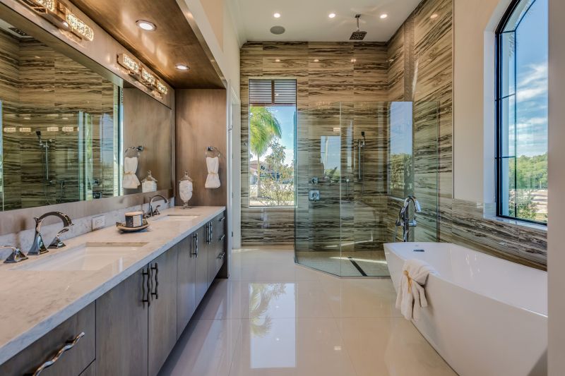 Luxurious Master Bath